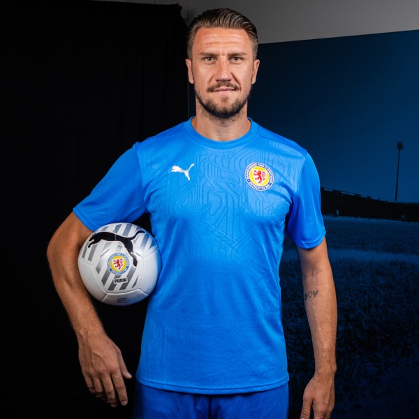 PUMA - Bekleidung I Offizieller Eintracht Braunschweig Fanshop
