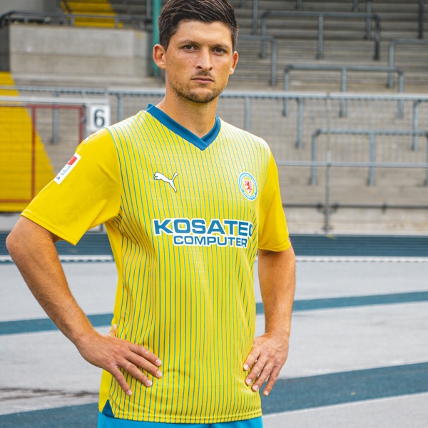 Reduzierte bundesliga trikots outlet