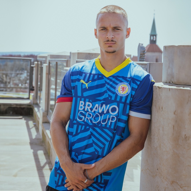 Faszinierend Eintracht Braunschweig Trikot Bilder